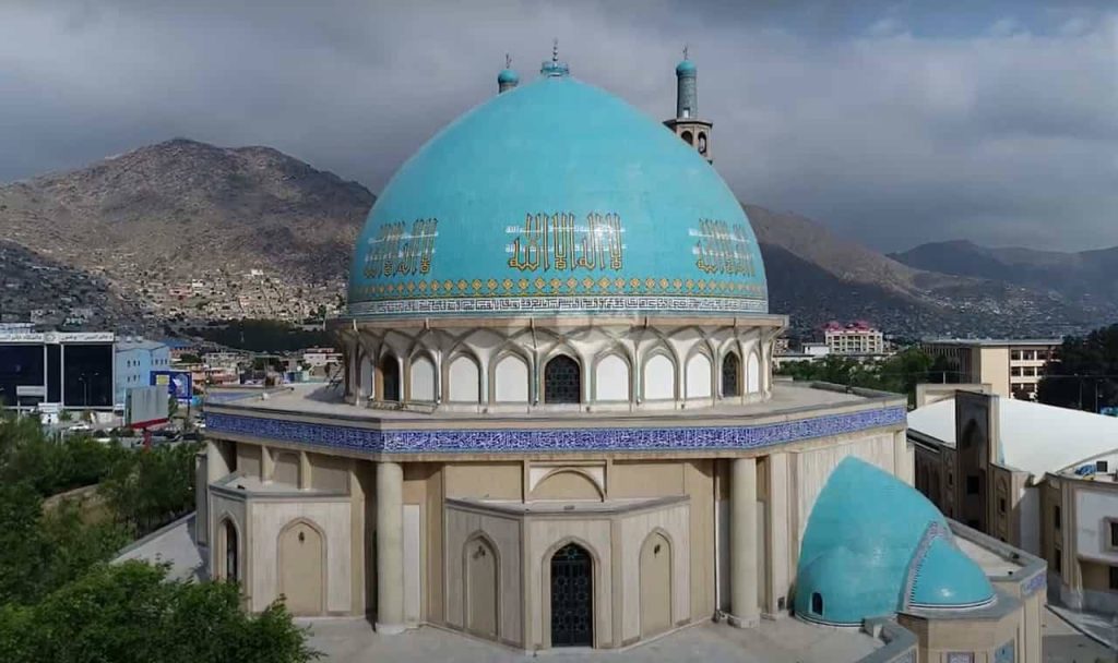 حوزه علمیه خاتم‌النبیین(ص)؛ نماد عزت شیعیان است