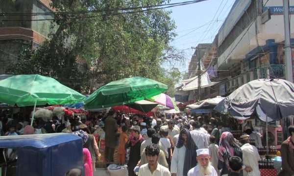 مالیات دکان‌ها در جلال‌آباد از سه هزار به بیش از ۱۸ هزار افغانی رسیده است