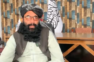 منابع محلی از رشوت‌گیری و برخورد خشونت‌آمیز ولسوال طالبان در برکی برک خبر می‌دهند